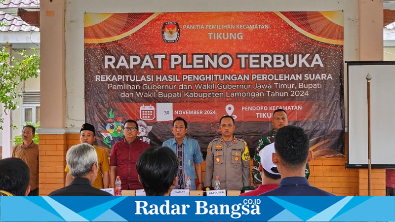 Kapolsek Tikung IPTU Tulus Haryanto, SE.,MH saat mengadiri rapat pleno di pendopo kecamatan (Dok foto Intel Polsek Tikung)