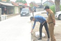 Plt. Bupati Sidoarjo, H. Subandi, SH, M.Kn., meninjau langsung pengerjaan proyek 