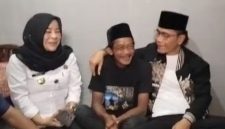 Gus Miftah saat  mohon maaf ke penjual es teh (Dok foto Istimewa)