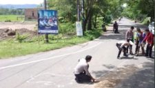 Anggota Satlantas Polres Pacitan Saat Melakukan Olah TKP (ist)