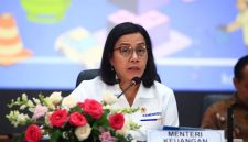 Menteri Keuangan, Sri Mulyani Indrawati menjelaskan bahwa Pemerintah berupaya menjaga daya beli masyarakat berpendapatan menengah ke bawah melalui insentif berupa pemberian diskon 50 persen tarif listrik bagi rumah tangga dengan daya terpasang 2.200 VA atau lebih rendah pada periode Januari - Februari 2025. (ist)