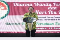 Bupati Lamongan Yuhronur Efendi, hadiri peringatan HUT Darma Wanita Persatuan (DWP) ke-25 dan Hari Ibu ke-96, di Pendopo Lokatantra Kabupaten Lamongan, Kamis (19/12/2024) (IST)
