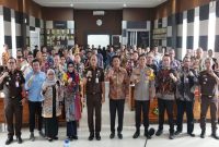 Plt. Bupati Sidoarjo, Subandi  hadiri  sarasehan Hari Antikorupsi 2024  di Aula Kejaksaan Negeri Sidoarjo (Dok Foto Istimewa)