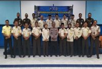 Saat  foto bersama Satbinmas Polres Lamongan dan Satpam RSML (ist)