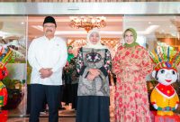 (Tengah) Ketua Umum PP Muslimat NU, Khofifah Indar Parawansa  bertemu Menteri Sosial Republik Indonesia, Saifullah Yusuf (Gus Ipul), di Kantor Kementerian Sosial RI membahas persiapan Kongres XVIII Muslimat NU yang akan digelar pada 11-15 Februari 2025 di Surabaya (hms)