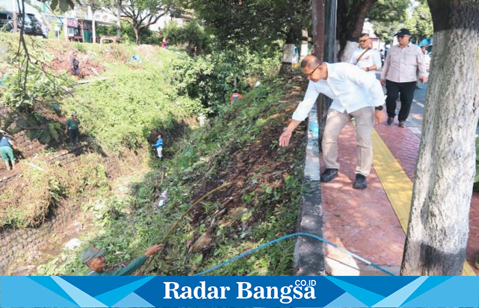 Pj. Walikota Batu DR. Aries Agung Paewai bersama pejabat OPD lakukan kunker pada berbagai sektor (ist)