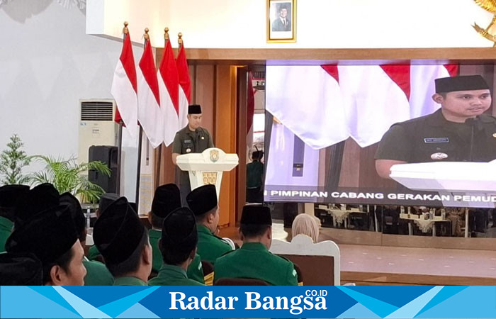 Bupati Kendal Dico menyampaikan kepada Pemuda Ansor baru dilantik membuat program baru sejalan dengan Pemerintah. (RadarBangsa.co.id).