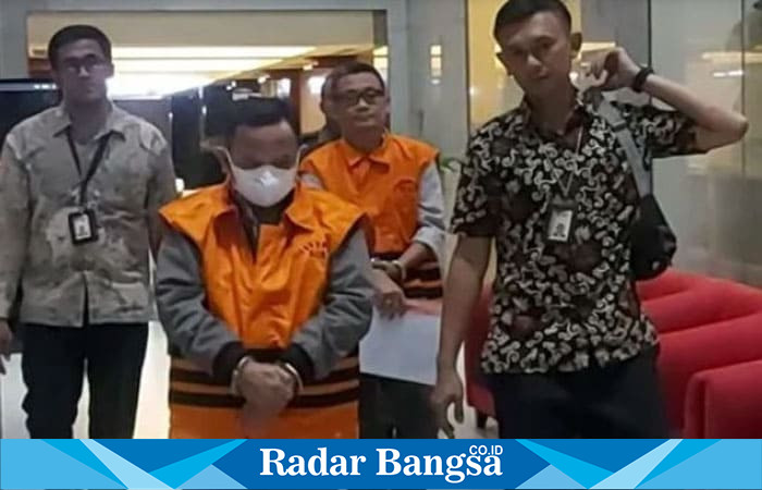 Bupati dan Kadis PUPR Situbondo Ditahan KPK (ist)