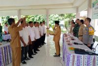 Kapolsek Tikung IPTU Tulus Haryanto saat menghadiri pengukuhan penitia penjaringan perangkat Desa (ist)