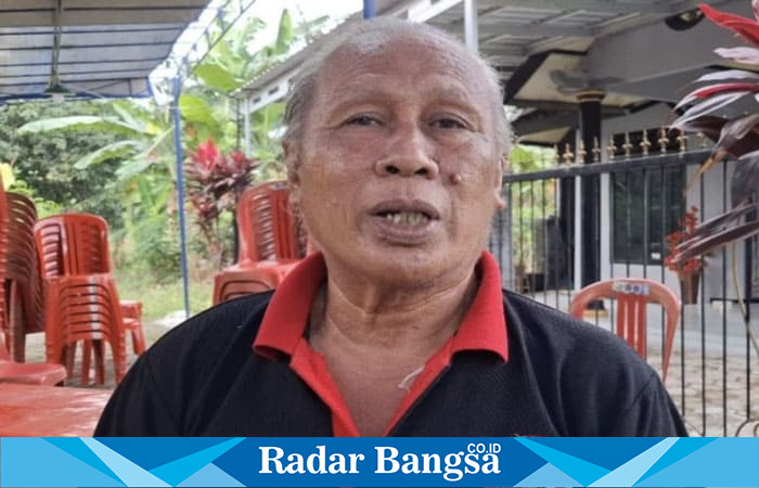 Caption: Edi Sunarsono ayah OshimaYukari menjelaskan (RadarBangsa.co.id)