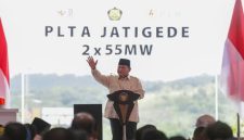 Dalam sambutannya, Presiden Prabowo juga menyampaikan pentingnya pemanfaatan potensi EBT guna memenuhi kebutuhan energi dalam negeri. Dia yakin bahwa ketersediaan pasokan listrik yang andal, bersih, dan terjangkau membuat industri akan semakin tumbuh subur dan investasi akan mengalir ke Indonesia. (ist)