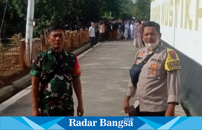 Polsek Demak Kota bersama Koramil Demak turut menjaga keamanan (ist)