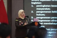 Kajati Jatim Dr.Mia Amiati,SH.,MH, menjadi narasumber dalam acara sarasehan di Pemkot Batu (ist)