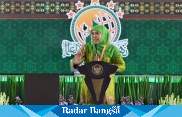 Ketua PP Muslimat NU, Khofifah Indar Parawansa, menyampaikan sambutan (ist)
