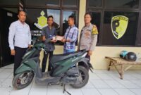 Kanit Reskrim Polsek Tikung, Ipda Andi Cahyadi,SH serah terima kendaraan kepemiliknya di kantor Reskrim Polsek Tikung(ist)