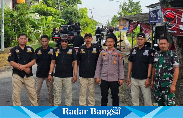 Kanit Reskrim Polsek Tikung bersama Pamter saat pengamanan pengambilan sabuk putih (IST)