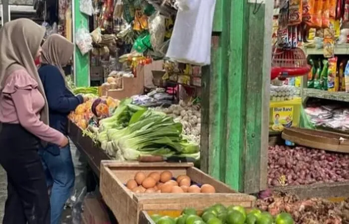 Suasana pasar sidoharjo Lamongan (ist)