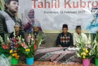 Tokoh masyarakat dan panitia ngaji bareng dengan warga sekitar (ist)