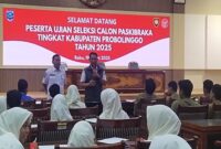 Bakesbangpol Kabupaten Probolinggo menggelar ujian seleksi Paskibraka tingkat Kabupaten Probolinggo (ist)