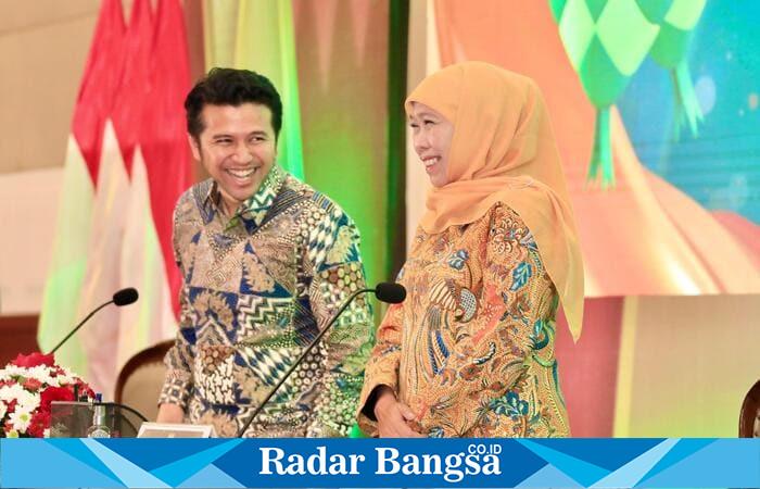 Gubernur Jawa Timur, Khofifah Indar Parawansa dan Wagub Jatim Emil Elestianto Dardak menggelar Rapat Koordinasi (Rakor) Pengamanan Mudik Lebaran Tahun 2025 di Grand City Surabaya (hms)