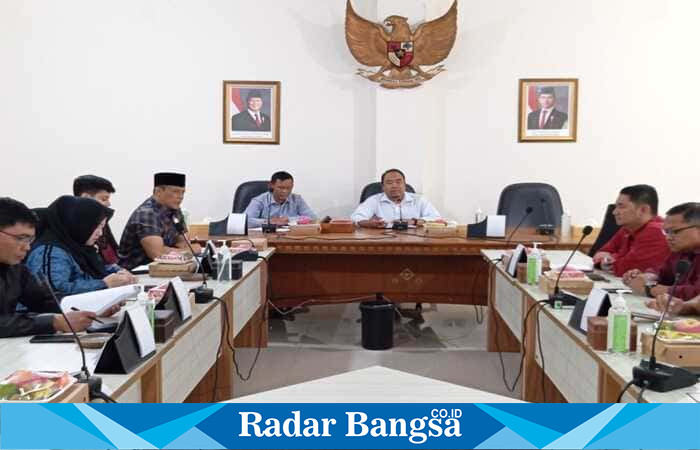 Ketua Komisi A Nurudin Hanifah dan 6  Anggota,audensi kedua bersama 45 warga dusun Junggo Desa Tulungrejo Kota Batu (ist)