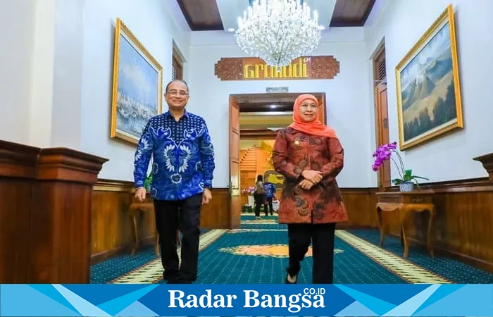 Gubernur khofifah menerima kunjungan dubes india di gedung negara grahadi Surabaya (Istimewa)