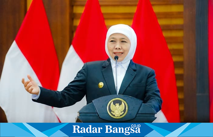Gubernur Khofifah membuka pelatihan Talent DNA berbasis AI bagi guru BK se-Jawa Timur di Kantor Dinas Pendidikan Jatim (Foto : Pemprov Jatim)
