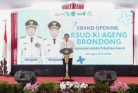 Pak Yes saat meresmikan RSUD Ki Ageng Brondong, Rabu (18/6/2025), simbol komitmen Pemkab Lamongan dalam peningkatan akses layanan kesehatan | Dok Foto Ho/ RadarBangsa