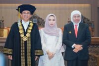Prof. Muhammad Madyan resmi dilantik sebagai Rektor UNAIR periode 2025–2030 dalam upacara di Aula Garuda Mukti, Surabaya, Selasa (17/6/2025). | Dok Foto Ho/RadarBangsa 