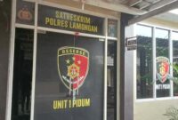 Tampak pintu ruang Unit I Pidum Satreskrim Polres Lamongan yang menangani laporan dugaan pemerasan oleh oknum LSM| Dok RadarBangsa
