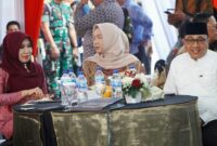 (Kiri) Senator DPD RI asal Jawa Timur, Lia Istifhama, saat menyampaikan sikap tegasnya terhadap maraknya praktik oplosan beras yang dinilai merugikan rakyat kecil. | Foto Dok Pribadi/Ho RadarBangsa