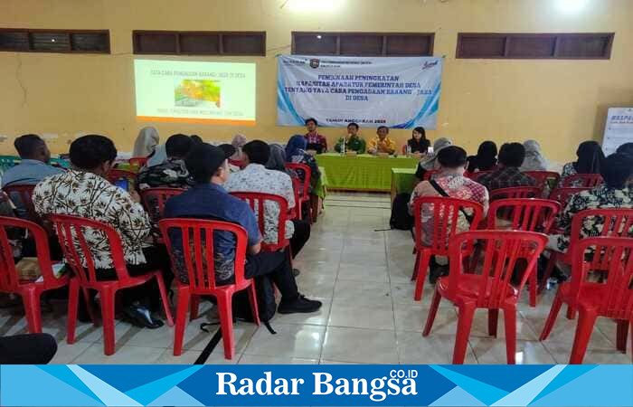 DPMD Ngawi Sosialisasi Pembinaan Peningkatan Kapasitas Aparatur pemerintah Desa Tentang Cara Pengadaan Barang dan Jasa Desa