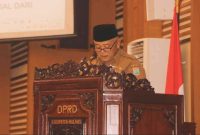 Bupati Malang HM Sanusi saat menyampaikan sambutan dalam Rapat Paripurna DPRD Kabupaten Malang, di Gedung DPRD, Senin (19/8/2025). (Foto Dok Ho/RadarBangsa.co.id)