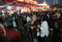 Anggota DPD RI asal Jawa Timur, Lia Istifhama, menghadiri Upacara Detik-Detik Proklamasi HUT ke-80 RI di Gedung Negara Grahadi, Surabaya, Minggu (17/8/2025). (Foto Dok Ho/RadarBangsa.co.id)