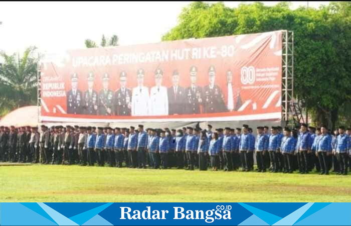 Upacara HUT ke-80 RI di Madiun Berlangsung Khidmat, Paskibraka Sukses Kibarkan Sang Merah Putih