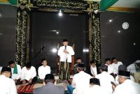 Bupati Malang Sanusi bersama jajaran Forkopimcam dan tokoh masyarakat saat Safari Sholat Subuh Keliling di Masjid Baitul Karim, Desa Sambigede, Kecamatan Sumberpucung, Jumat (12/9). (Foto Dok Ho/RadarBangsa.co.id)