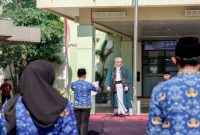 Bupati Pasuruan Irsyad Yusuf memimpin upacara peringatan Hari Jadi Kabupaten Pasuruan ke-1096 di halaman Dinas Pendidikan Raci, Kamis (18/9/2025) pagi. (Foto Dok Kominfo/Ho RadarBangsa.co.id)