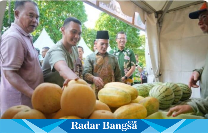 Wakil Bupati Pasuruan Gus Shobih membuka Pasuruan Agriculture Festival 2025 di Rest Area BUMDes Dewa Rama, Desa Ranggeh, Kecamatan Gondang Wetan, Kamis (11/9/2025). (Foto Dok Ho/RadarBangsa.co.id)