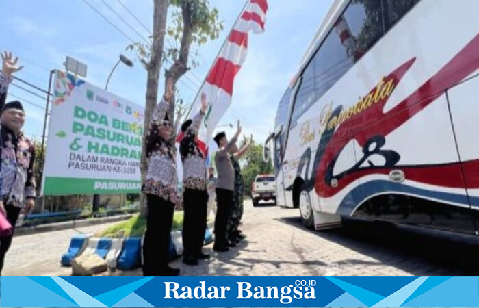Wakil Bupati Pasuruan, Shobih Asrori, melepas keberangkatan 51 kafilah MTQ ke-31 Provinsi Jawa Timur di Jember, Jumat (12/9/2025). (Foto Dok Ho/RadarBangsa.co.id)