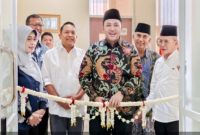 Bupati Pasuruan, Rusdi Sutejo, meresmikan ruang rawat inap baru di Lantai 2 Graha Sayyid Sulaiman RSUD Grati, Sabtu (13/9/2025). (Foto Dok Ho/RadarBangsa.co.id)