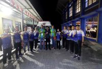 Tim medis RSUD Provinsi NTB berpose bersama usai bertugas pada ajang The 2nd KUSEA Championship dan The 1st KUSEA Beach Kurash Championship di Mataram. (Foto Dok Ho/RadarBangsa.co.id)