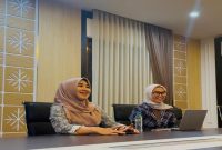 Anggota DPD RI Lia Istifhama (kiri) (Foto Dok Ho/RadarBangsa.co.id)