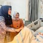 Senator asal Jawa Timur, Dr. Lia Istifhama, menjenguk Syailendra Haikal  (DoK Foto Pribadi)