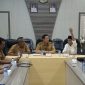 Suasana rapat Pejabat Pengelola Informasi dan Dokumentasi (PPID) Kabupaten Bangkalan bersama jajaran perangkat daerah dalam rangka monitoring keterbukaan informasi publik, Senin (29/9/2025). (Foto Dok Ho/RadarBangsa.co.id)