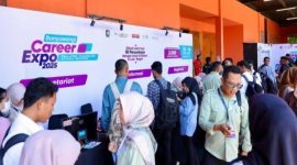 Suasana Banyuwangi Career Expo 2025 yang menawarkan lebih dari 2.000 lowongan kerja dari berbagai perusahaan. (Foto Dok Ho/RadarBangsa.co.id)