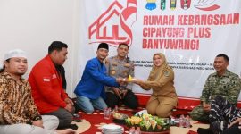 Bupati Banyuwangi Ipuk Fiestiandani bersama Forkopimda menghadiri peresmian Rumah Kebangsaan Cipayung Plus di Banyuwangi, Senin (13/10/2025). (Foto Dok Ho/RadarBangsa.co.id)