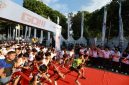 Ribuan peserta bersiap di garis start saat mengikuti BIK Run 2025 di Gesibu Blambangan, Banyuwangi, Sabtu (18/10/2025). (Foto Dok Ho/RadarBangsa.co.id)