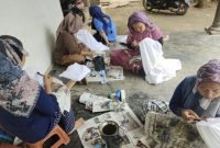 Warga desa antusias mengikuti pelatihan kerja Mobile Training Unit (MTU) yang diselenggarakan Dinas Ketenagakerjaan Kabupaten Pasuruan (Foto Dok Ho/RadarBangsa.co.id)