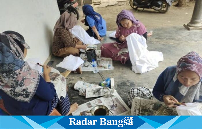 Warga desa antusias mengikuti pelatihan kerja Mobile Training Unit (MTU) yang diselenggarakan Dinas Ketenagakerjaan Kabupaten Pasuruan (Foto Dok Ho/RadarBangsa.co.id)