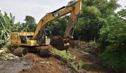 Hadapi Musim Hujan, Pemkab Pasuruan Genjot Normalisasi Sungai untuk Cegah Banjir